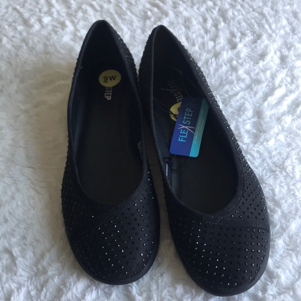 Flex Step Women’s Rhinestone Slip ons - Picture 2 of 12